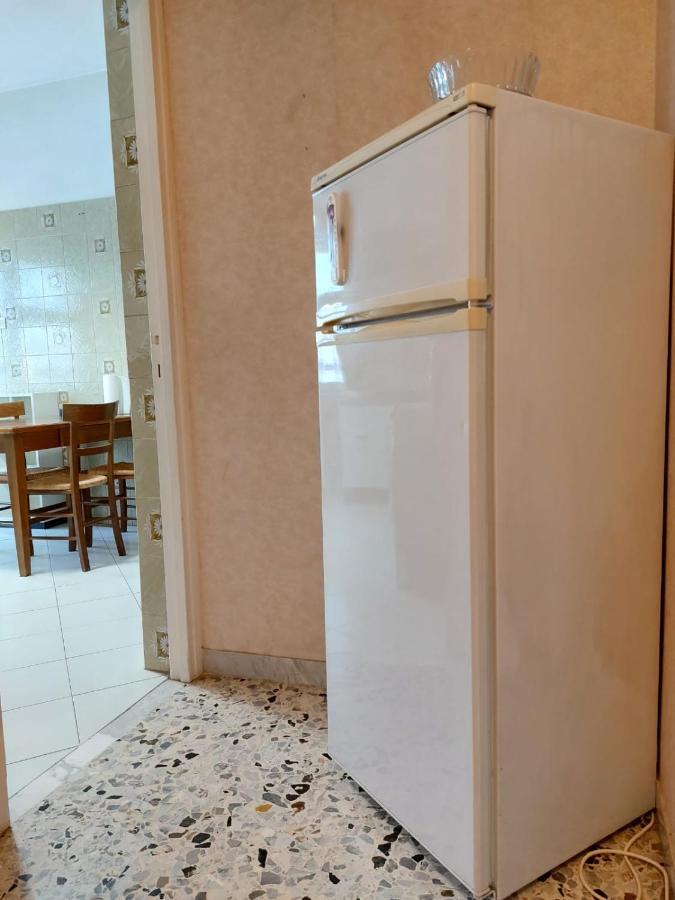 12Min Da Roma Centro Stanza Grande E Luminosa Hotell Ciampino Exteriör bild